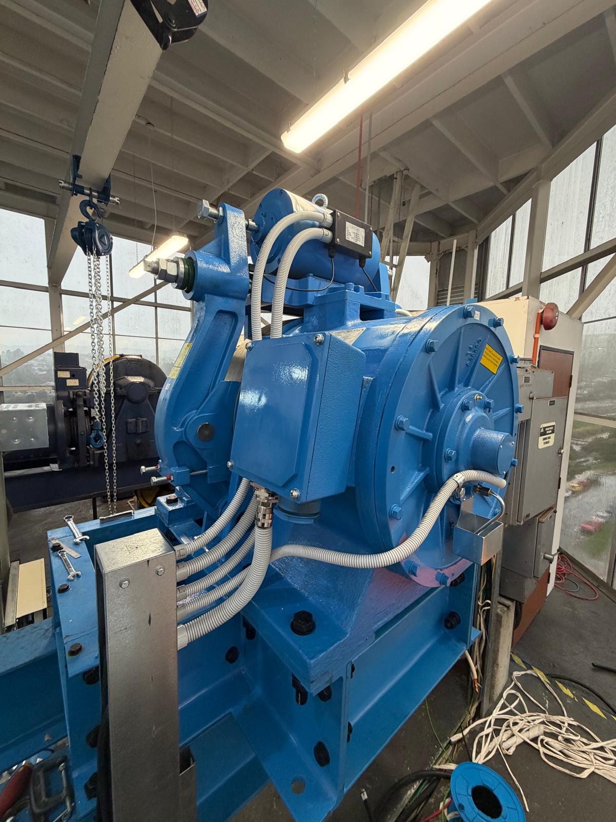 New lift machine showing motor and electrical connections
